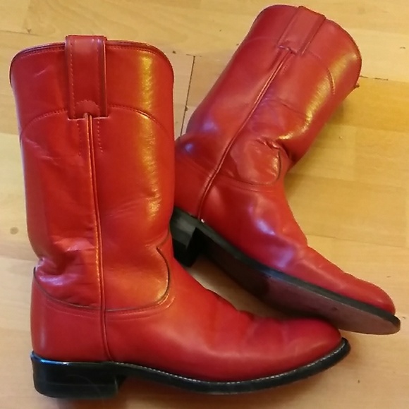 Red Justin Boots size 5 and 1/2 - Picture 3 of 7